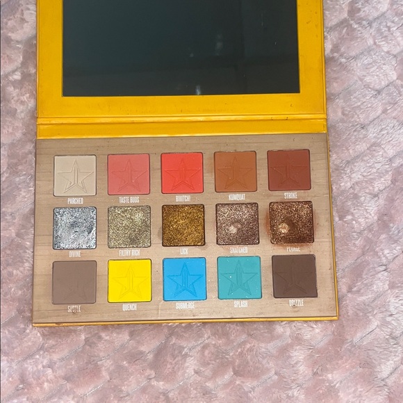 Jeffree Star Thirsty Palette in Bold Yellow - Picture 2 of 2